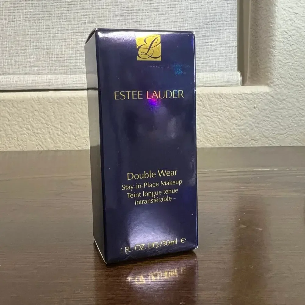 Estee Lauder Double Wear Stay in Place Foundation NEW 2C4